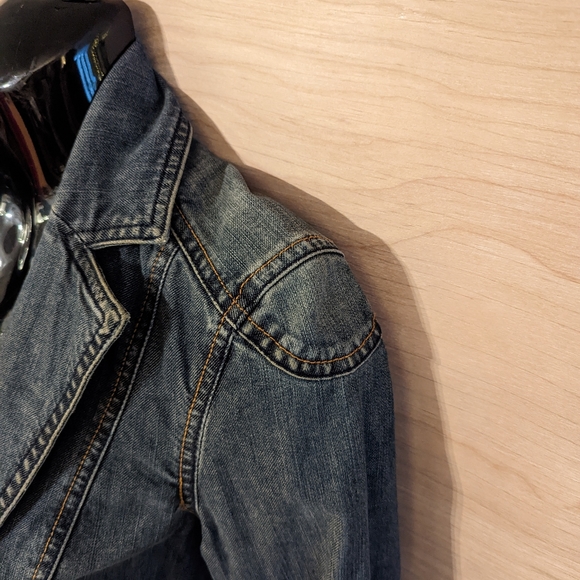 "Mexx" Ladies Super Cute Denim Blazer with Faux Pin Stripe Vest Insert - Picture 3 of 8